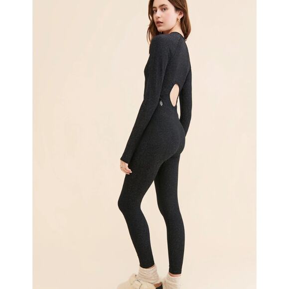 Fp Movement Flash Forward Onesize Jumpsuit Black Size M/L $128 NWT - Picture 4 of 9